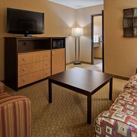 Crandon Inn & Suites المظهر الخارجي الصورة